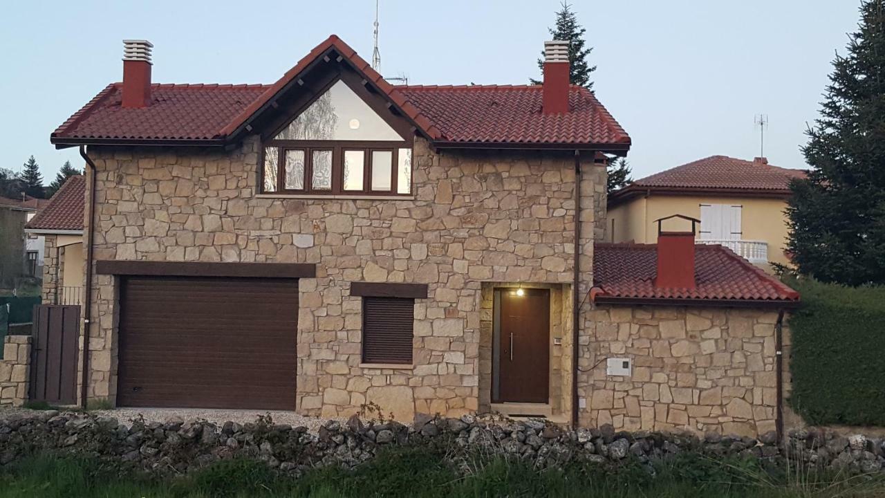 Hostal El Cordel de Gredos Navarredonda Exterior foto